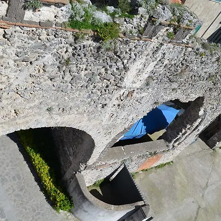 Palazzo Della Marra Bed and Breakfast Ραβέλλο