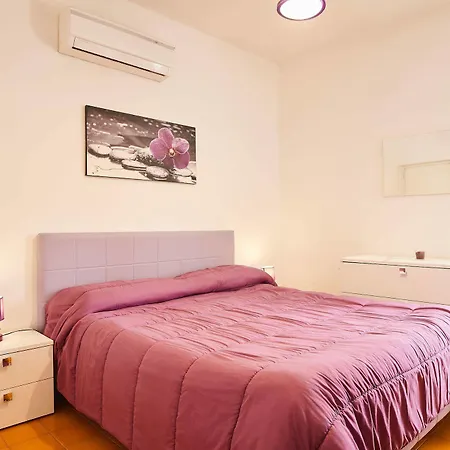Palazzo Della Marra Bed & Breakfast