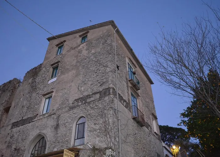 ベッド・アンド・ブレックファスト Palazzo Della Marra ラヴェッロ